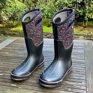 Bogs women’s boots size 8